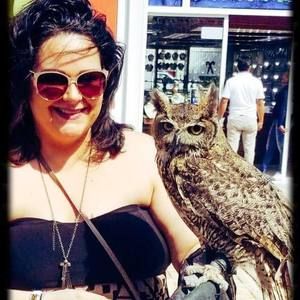 Meet your Posher, Crystal